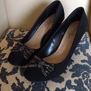 Women's Size 12 Madeline Stuart Heels